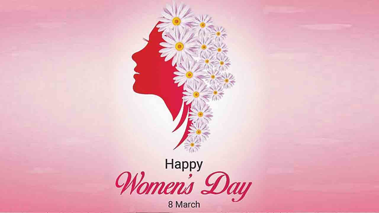 ఈ మహిళామణులు ఆదర్శవంతులు