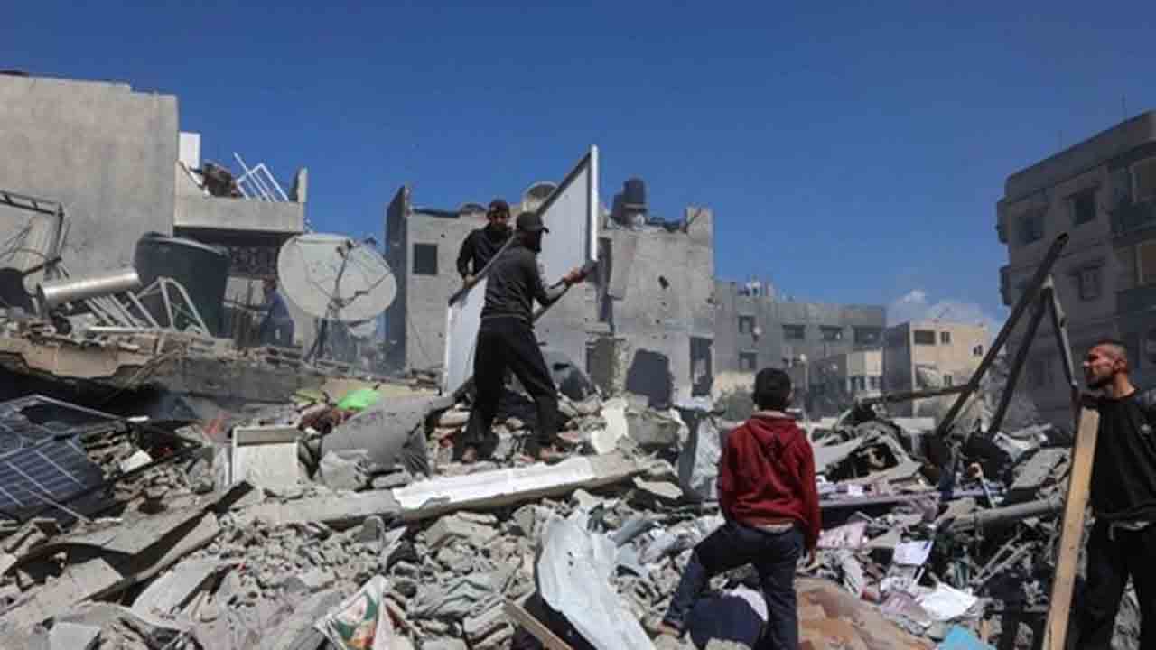 Israel | గాజాపై మరోసారి ఇజ్రాయెల్‌ దాడులు.. 70 మంది మృతి