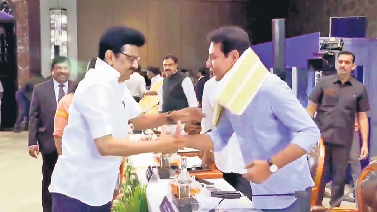 సరళమైన భాష బలమైన సందేశం