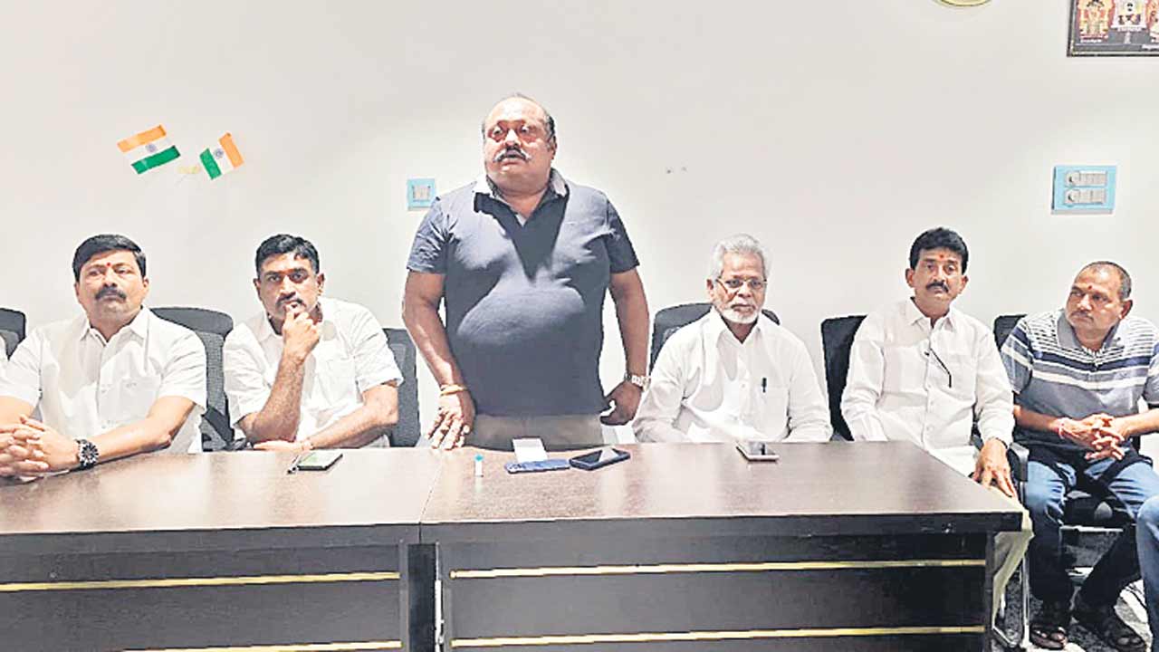 23న కరీంనగర్‌లో కేటీఆర్‌ సమావేశం