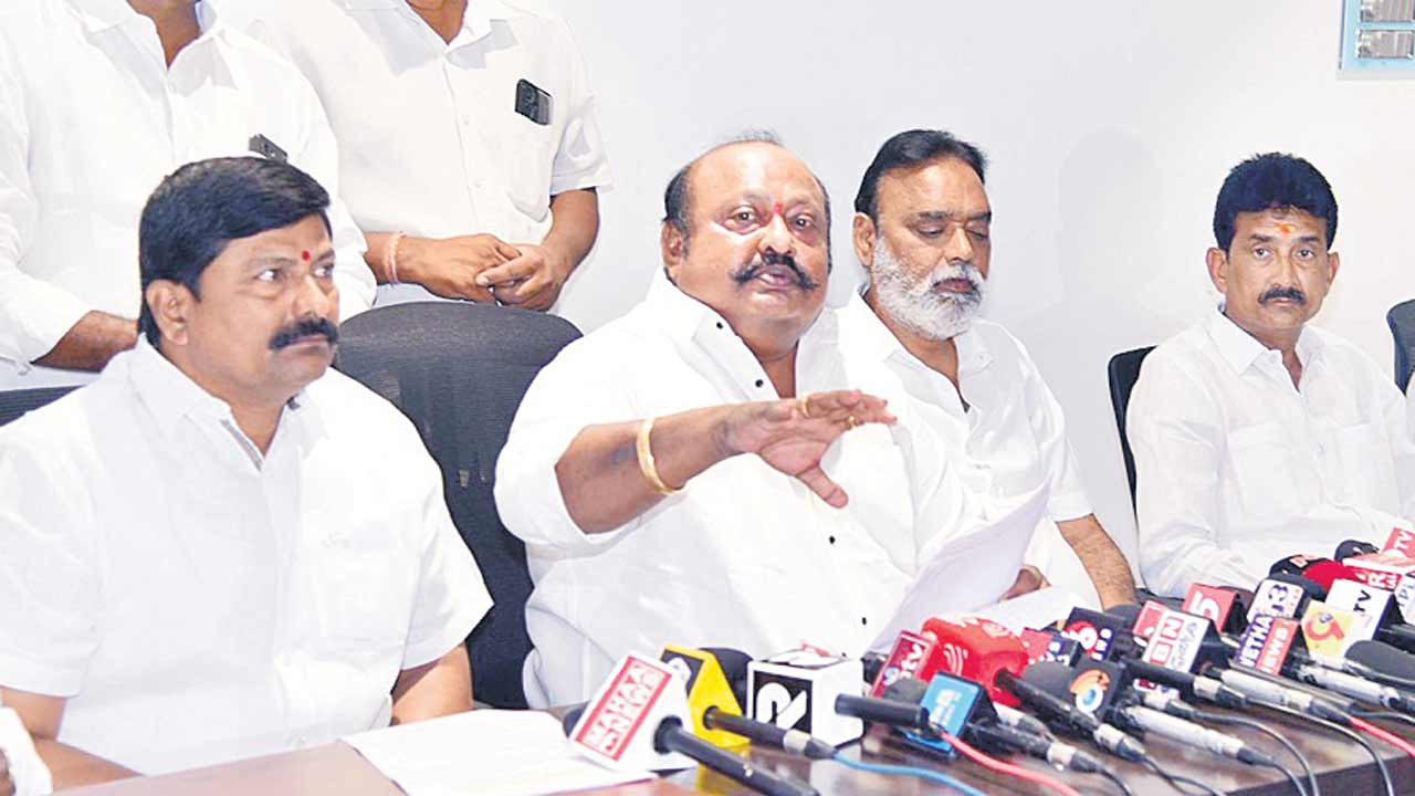 మా వాటా సాగునీరు రానివ్వకపోతే