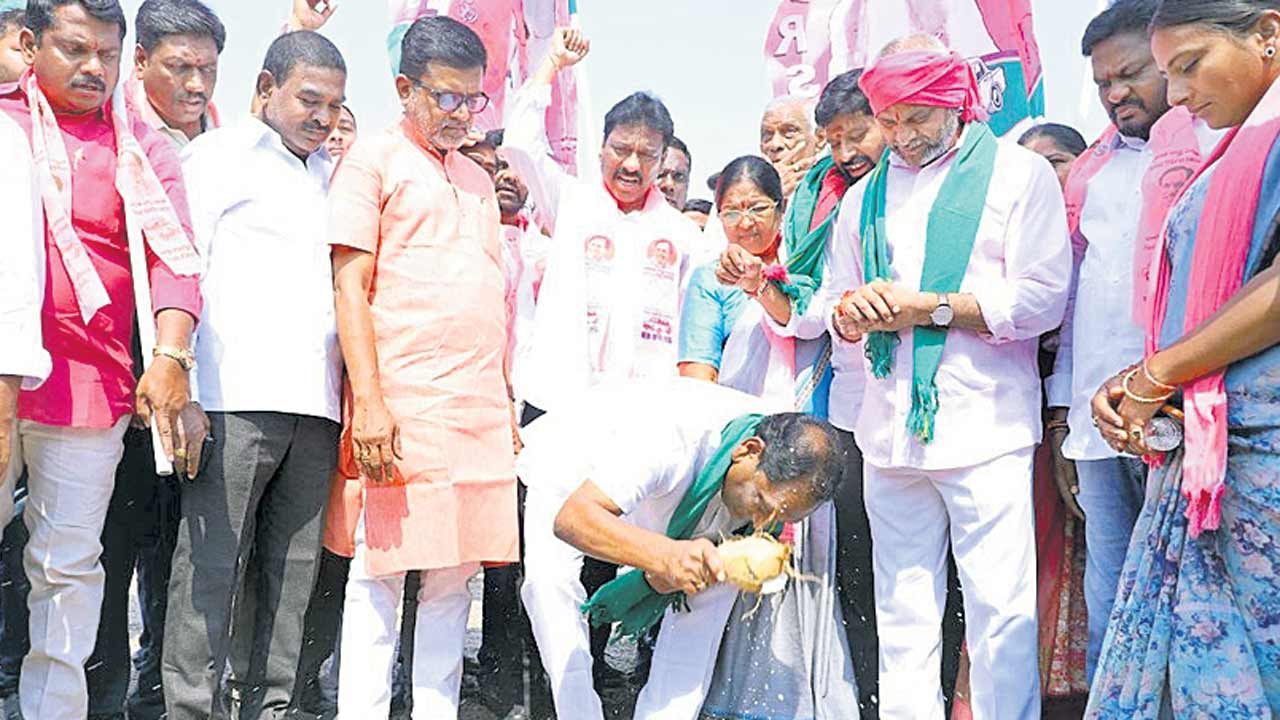 నీళ్లు సాధించేదాకా పోరాటం