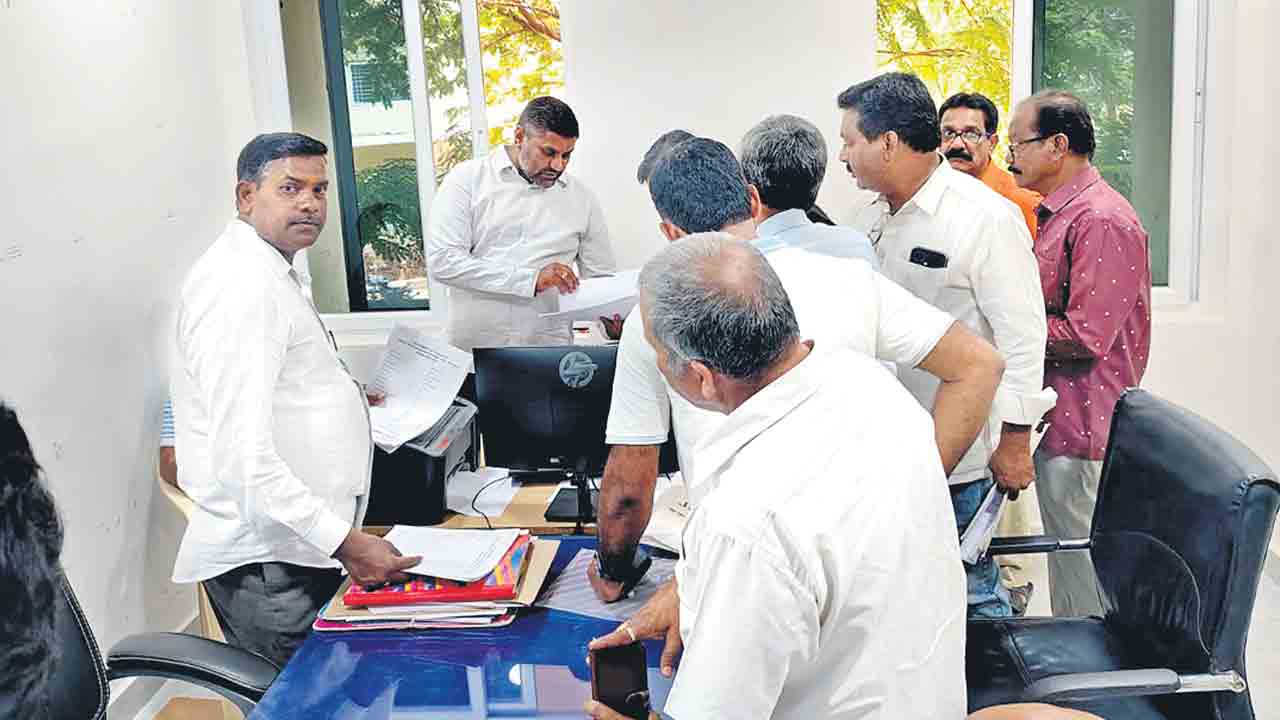 ఎల్‌ఆర్‌ఎస్‌ గందరగోళం