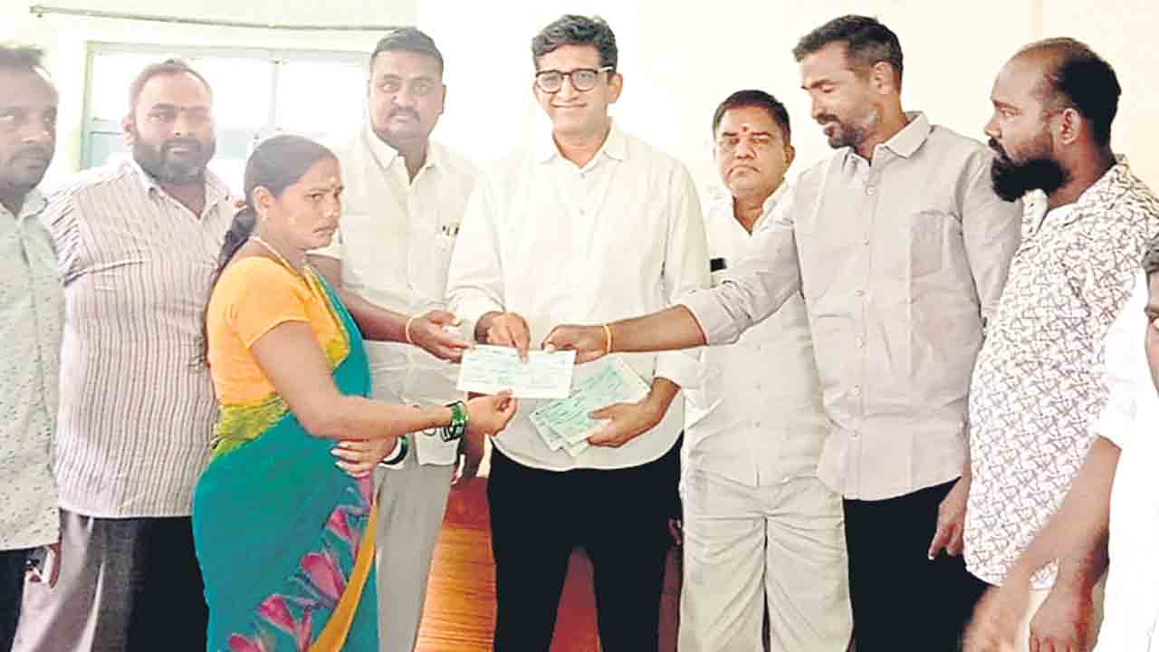 పథకాల అమలులో సర్కారు విఫలం