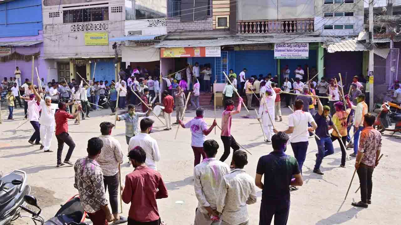  Nizamabad Holi Celebrations
