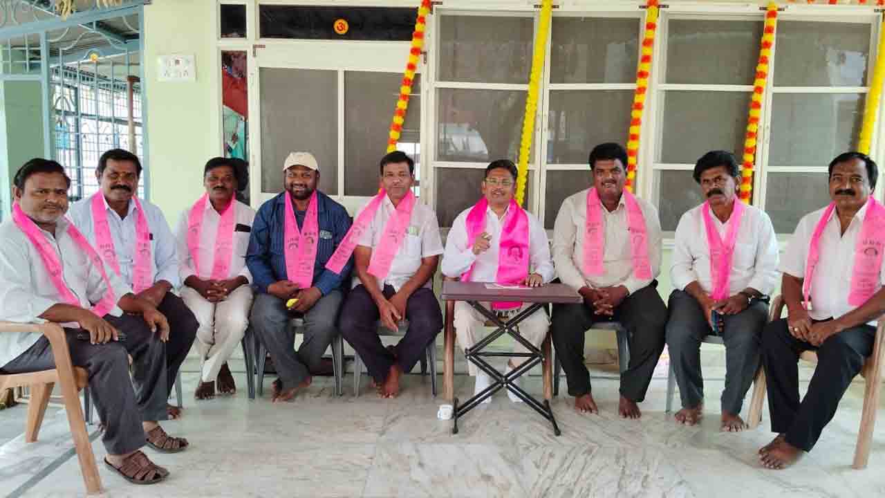 ఉన్నమాటంటే ఉలికిపాటెందుకు?