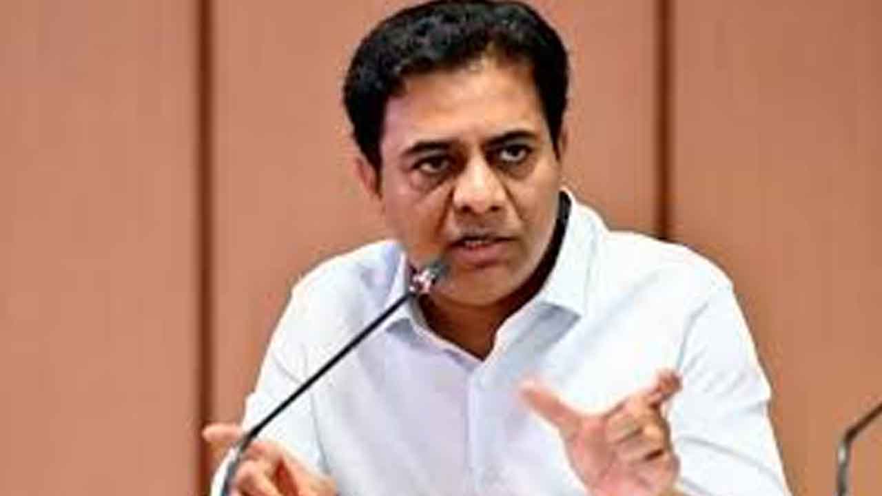 ఎస్సైపై ఫిర్యాదు చేస్తాం