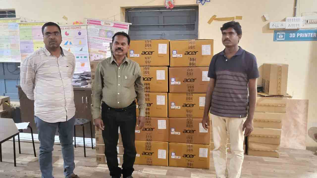 Balkonda | బాల్కొండ జడ్పీ ఉన్నత పాఠశాలకు 10 కంప్యూటర్లు మంజూరు