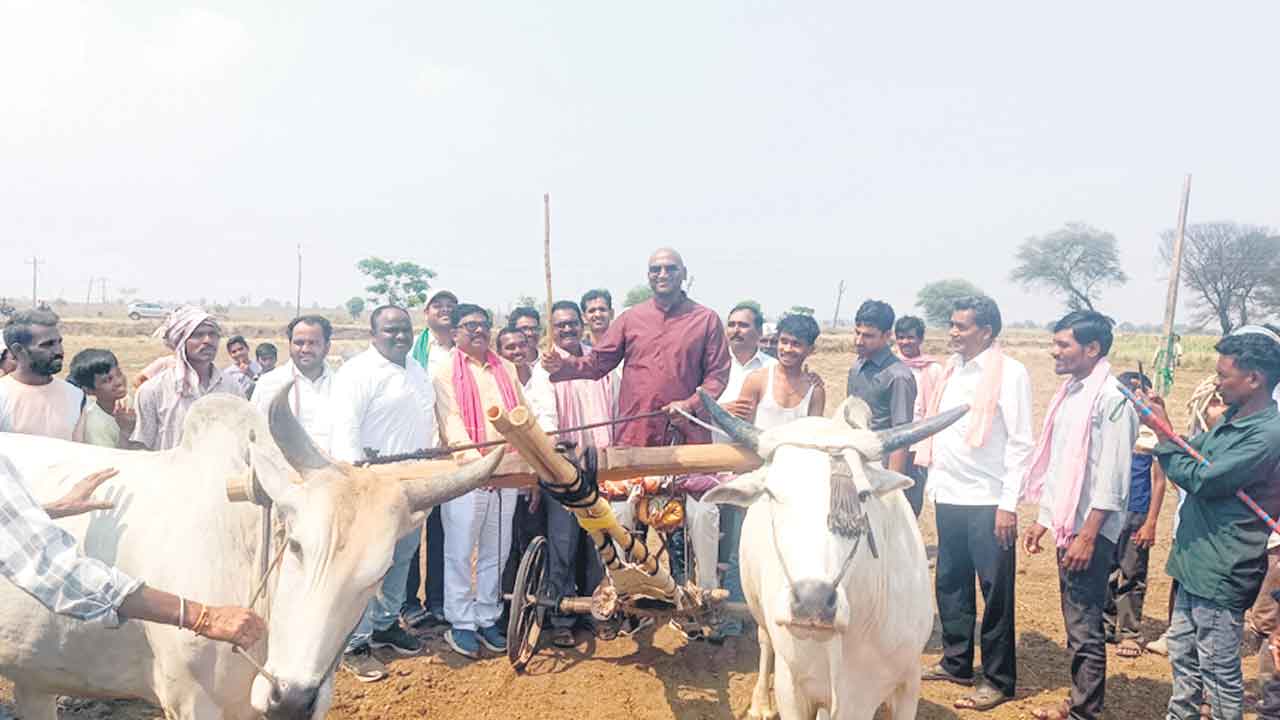 అవినీతిపై మాట్లాడితే అట్రాసిటీ కేసులా?.. ఆర్‌ఎస్‌ ప్రవీణ్‌కుమార్‌