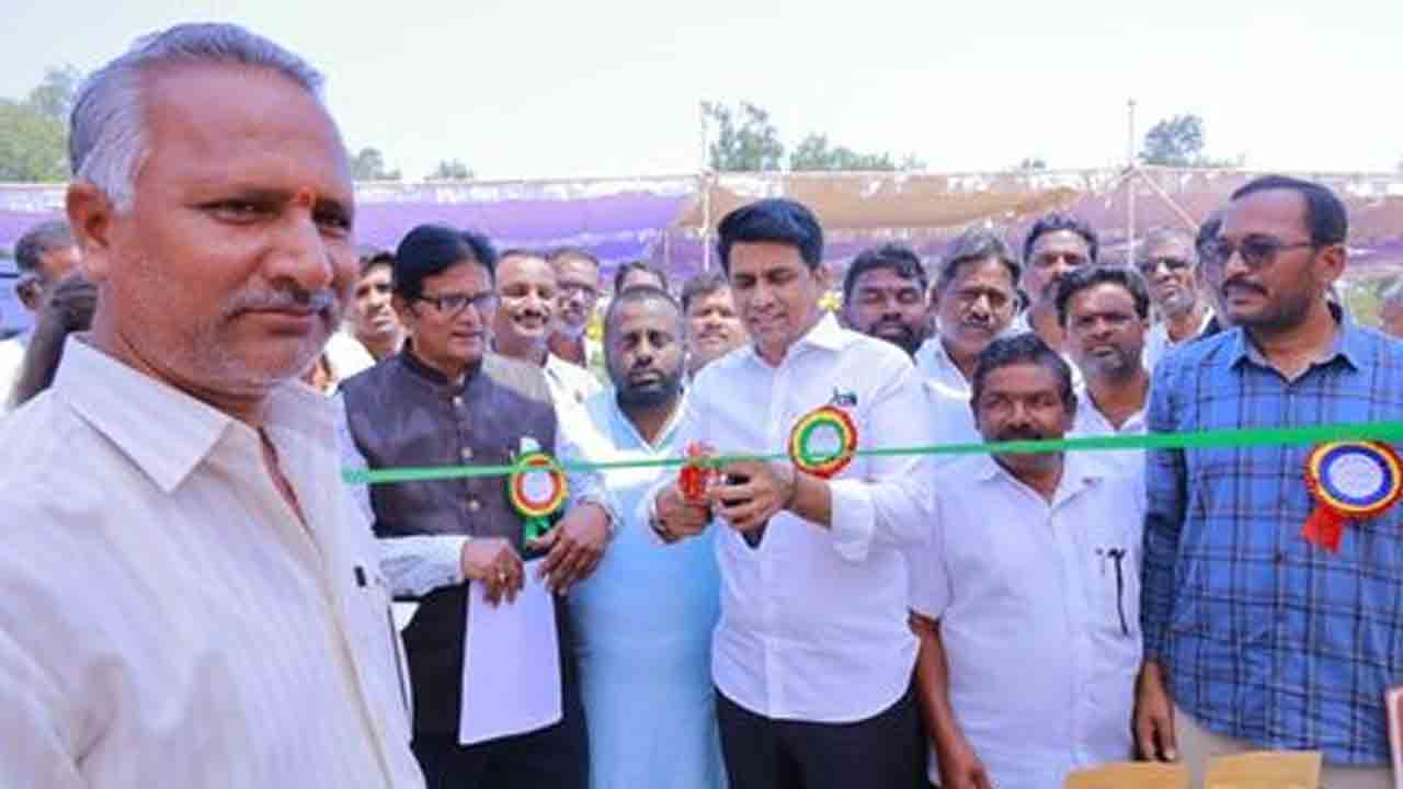 MLA Rajesh Reddy | అధిక సాంద్రత పద్ధతిలో పత్తి పంట సాగు చేయాలి.. కిసాన్ మేళాలో ఎమ్మెల్యే రాజేష్ రెడ్డి