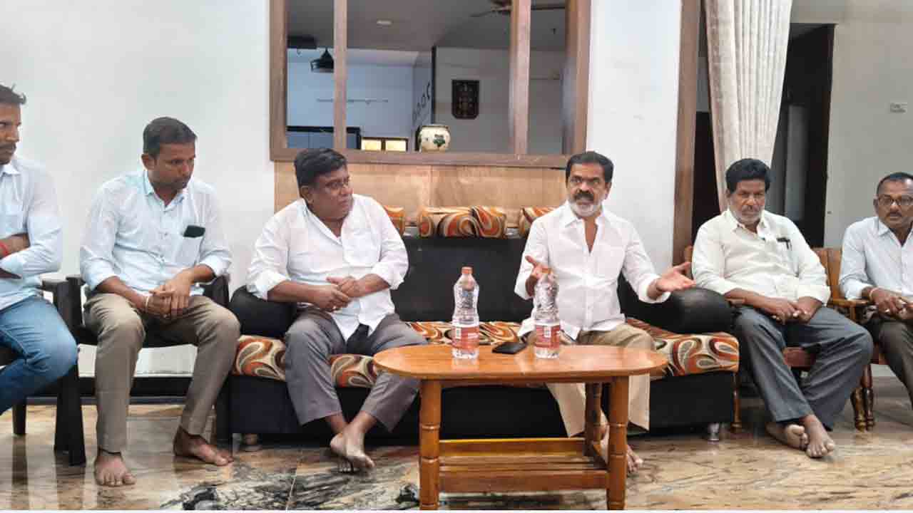 అబద్ధాలు ఆడితే ఎవరు నమ్ముతారు