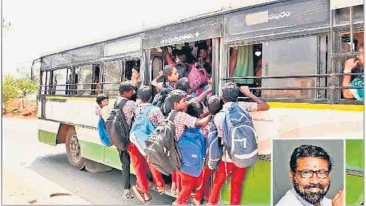 ‘నమస్తే తెలంగాణ’ ఫొటోగ్రాఫర్‌కు ఉత్తమ అవార్డు