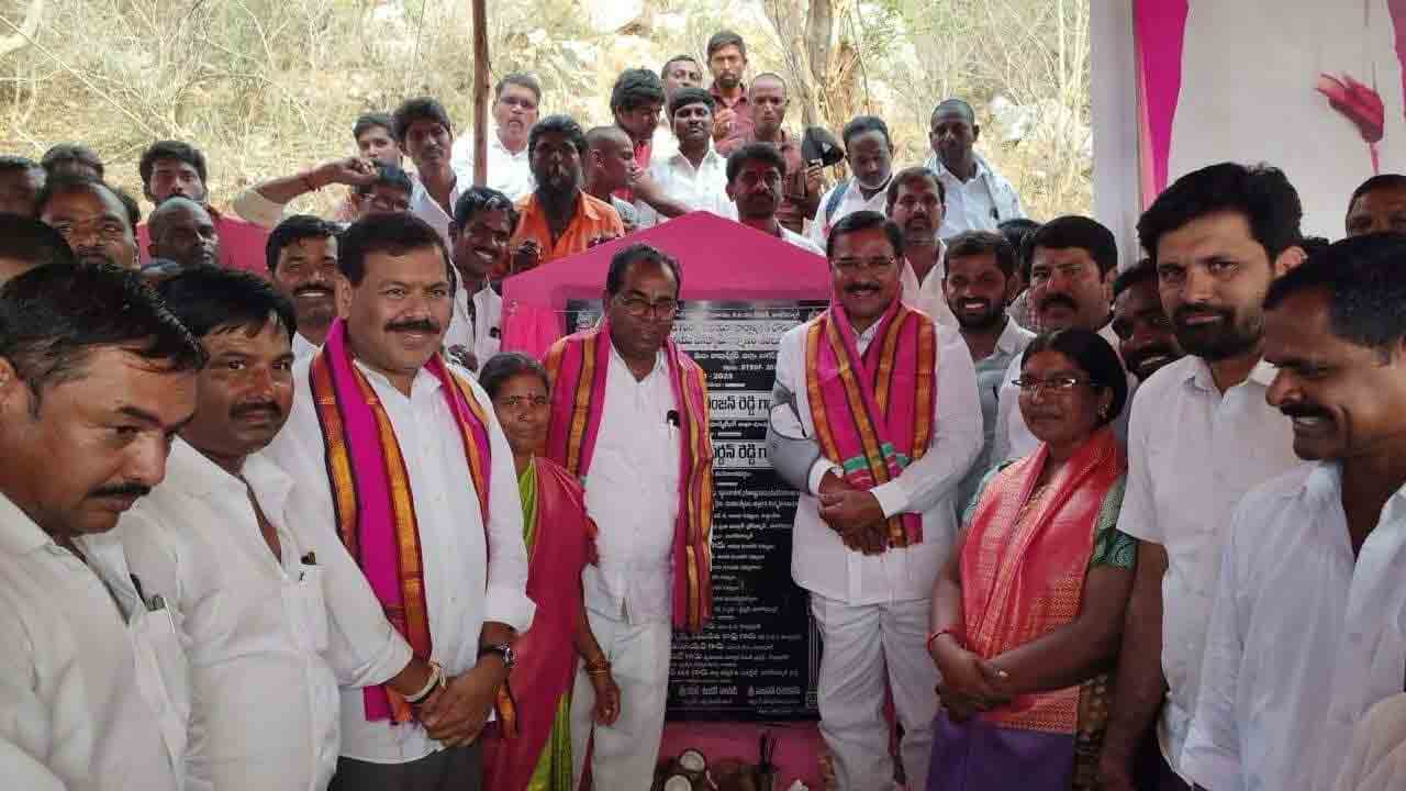 వారధి పూర్తయింది వరద గండం తప్పింది