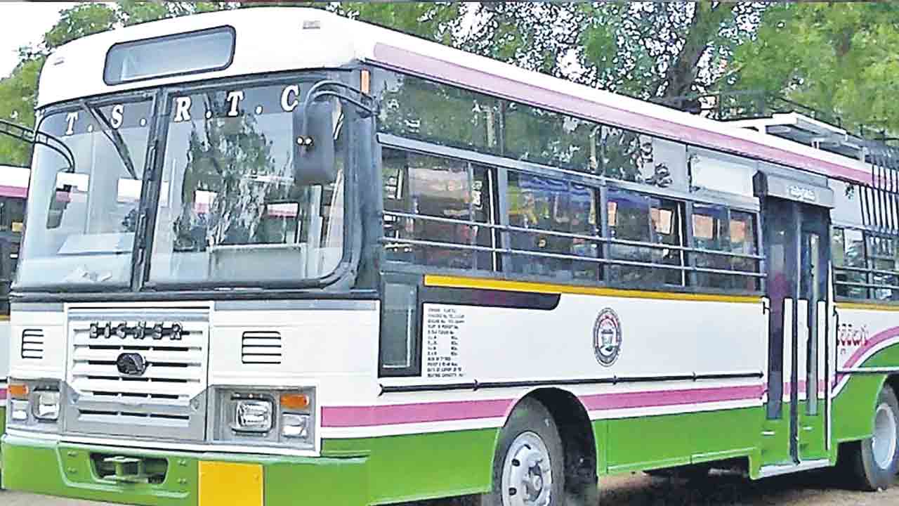 ఉచిత బస్సు ప్రయాణానికీ బడ్జెట్‌లో కొర్రీలు.. 10వేల కోట్లు కేటాయించాలని ఆర్టీసీ సంఘాల డిమాండ్‌