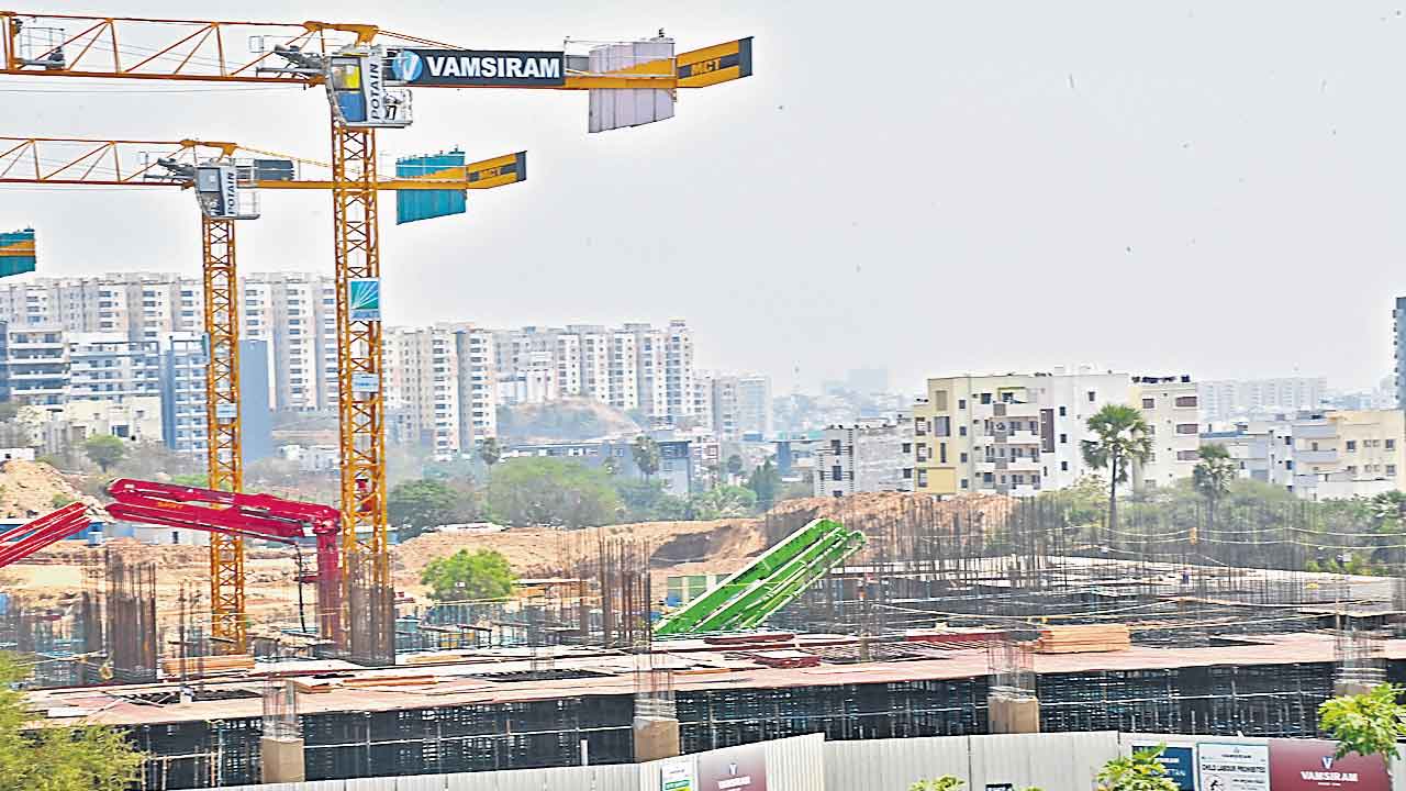 Telangana | వంశీరాం.. హైడ్రా.. అనిరుధ్‌.. పెద్దల ప్లానింగే!