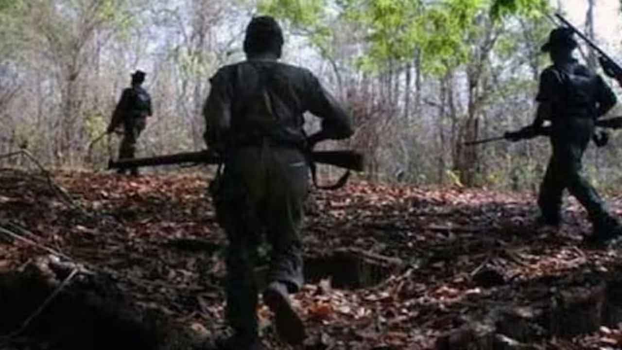 Encounter | దండకారణ్యంలో ఎదురుకాల్పులు.. ఇద్దరు మావోయిస్టుల మృతి