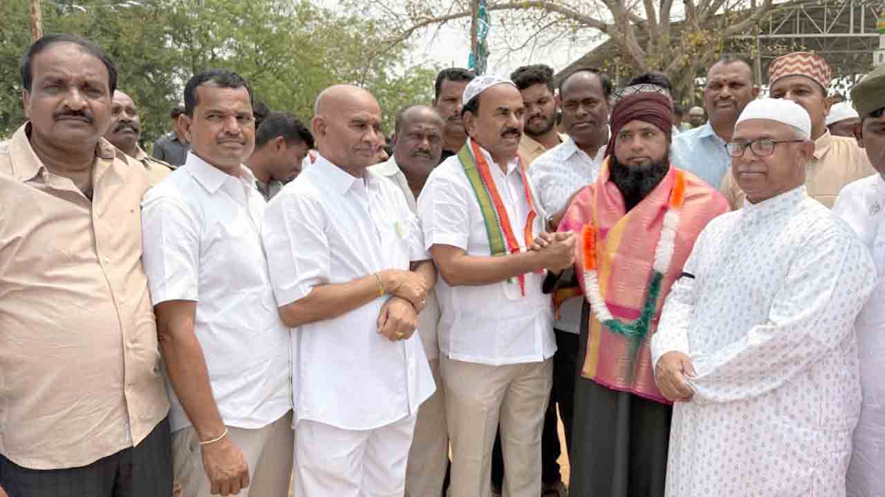 Minister Jupalli | అల్లా దయతో ప్రజలంతా సుఖసంతోషాలతో ఉండాలి : మంత్రి జూప‌ల్లి