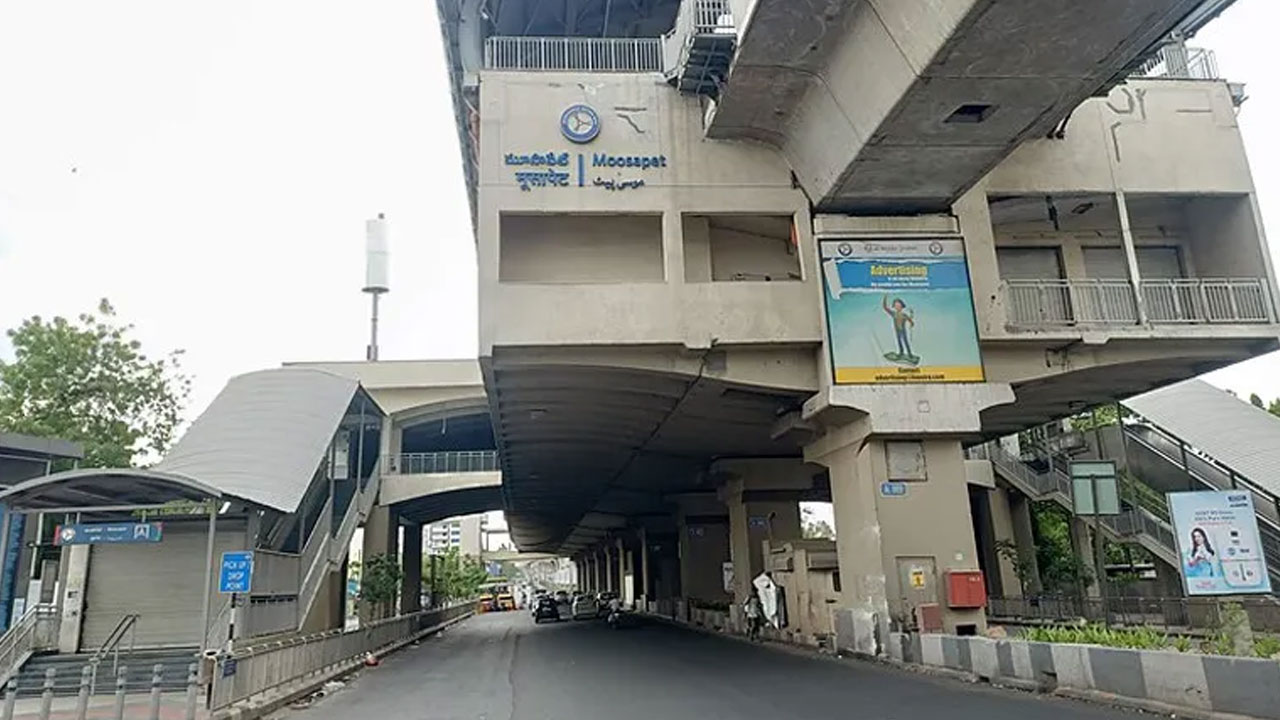 Road Accident | మూసాపేట వై జంక్షన్లో రోడ్డు ప్రమాదం.. గుర్తుతెలియని యువకుడు మృతి