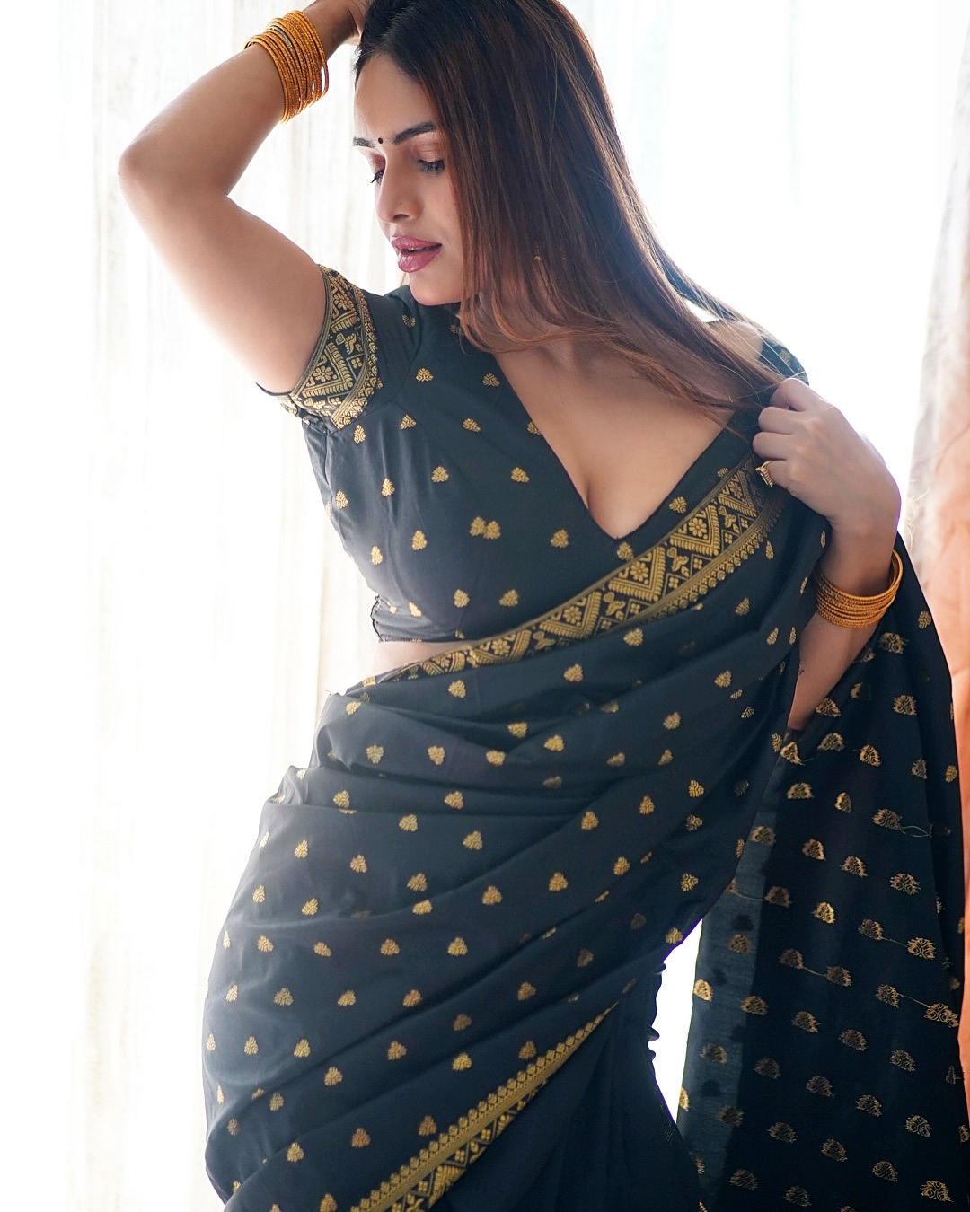 Nehhaa Malik (4)