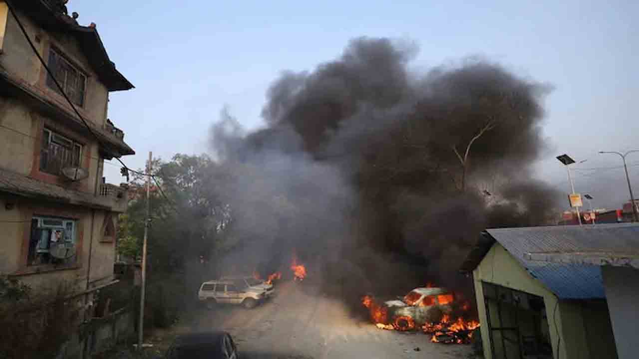 Kathmandu | నేపాల్‌లో హింస.. 100 మంది అరెస్ట్‌