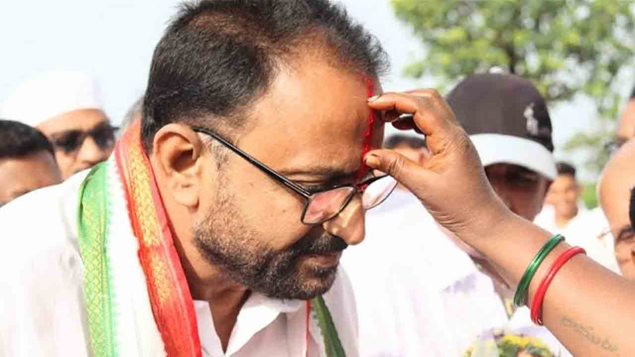 DCC President | సీసీ రోడ్డు పనులు ప్రారంభించిన డీసీసీ అధ్యక్షుడు శ్రీహరిరావు