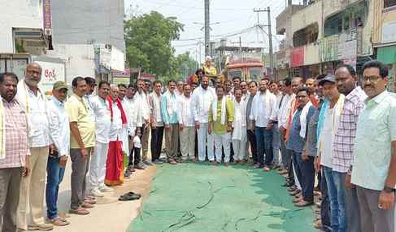 PEDDAPLLY | రాష్ట్రపతి పదవి చేపట్టిన గొప్ప విద్యావేత్త రాధాకృష్ణన్
