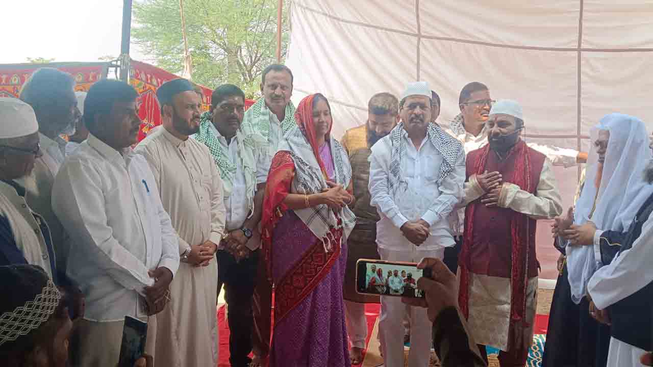 EX MLA Padma Devender Reddy | రంజాన్‌ మాసంలో ధానధర్మాలకు ప్రత్యేకత : మాజీ ఎమ్మెల్యే పద్మాదేవేందర్‌రెడ్డి