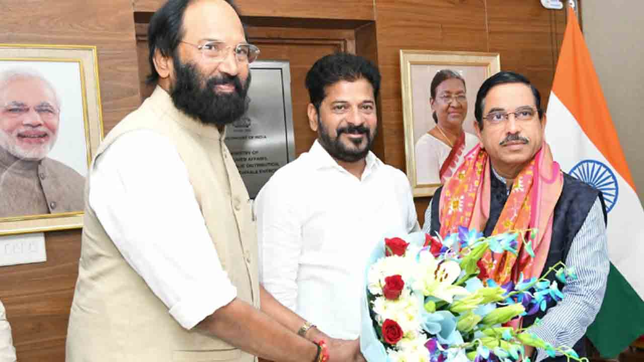 1,891 కోట్ల బకాయిలు చెల్లించండి
