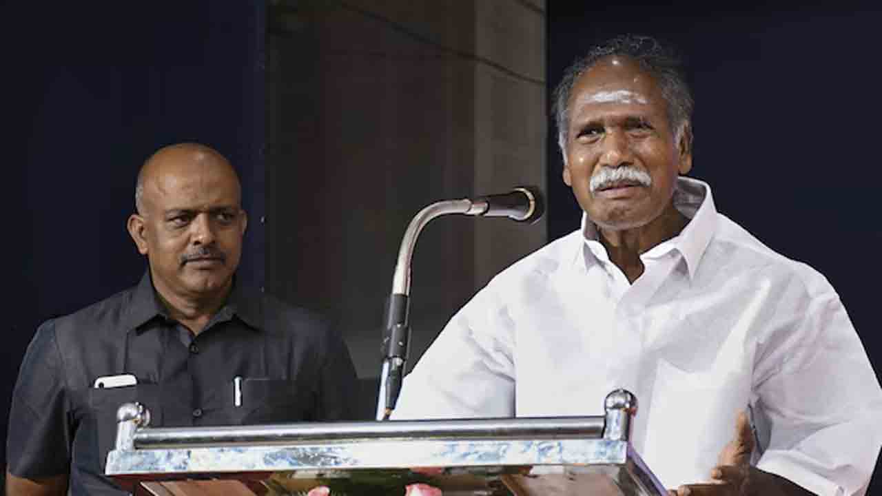 Puducherry | దుకాణాలపై పేర్లు తమిళంలో ఉండాల్సిందే.. త్రిభాషా విధానంపై వివాదం వేళ పుదుచ్చేరి ప్రభుత్వం కీలక ప్రకటన