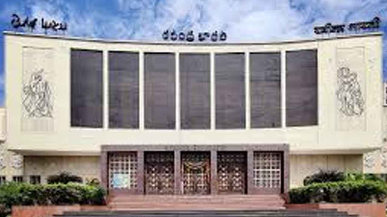 పుస్తకావిష్కరణ