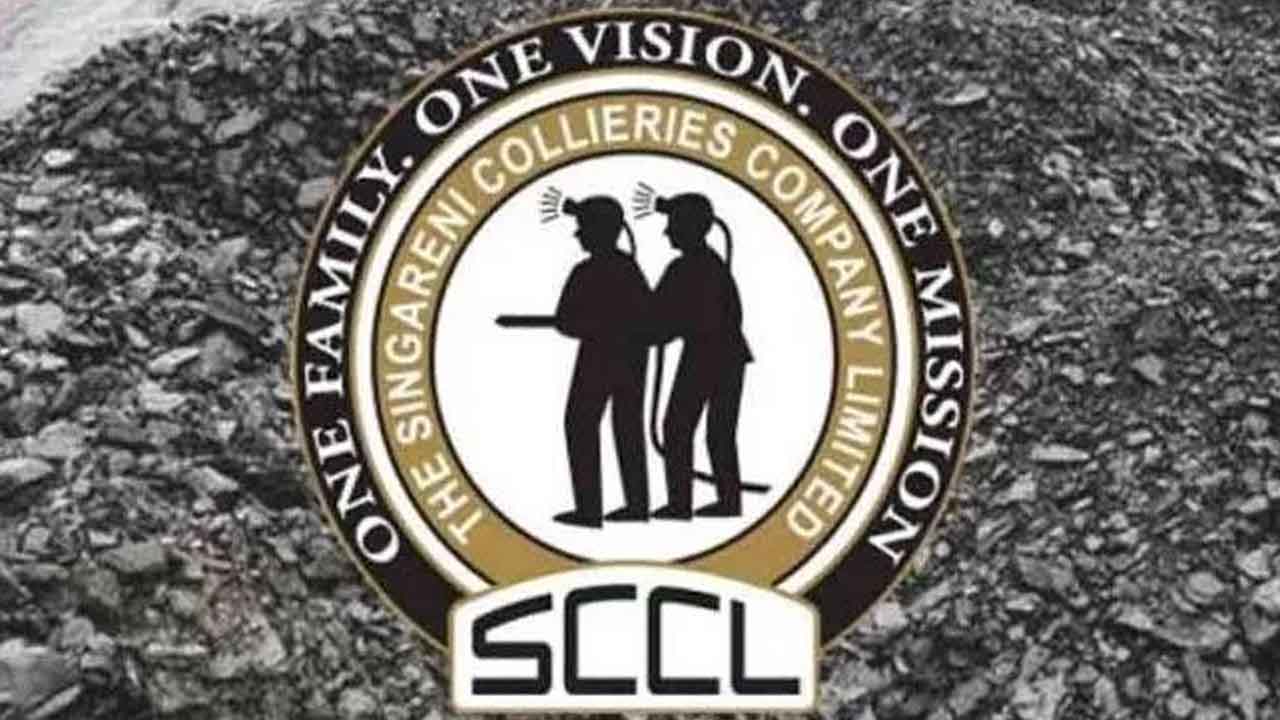 కాంట్రాక్టు పద్ధతిని రద్దు చేయాలి