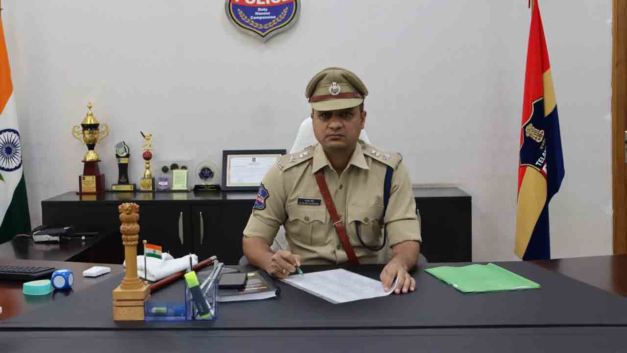 Rajesh Chandra | కామారెడ్డి జిల్లా ఎస్పీగా రాజేష్ చంద్ర బాధ్యతలు స్వీకరణ