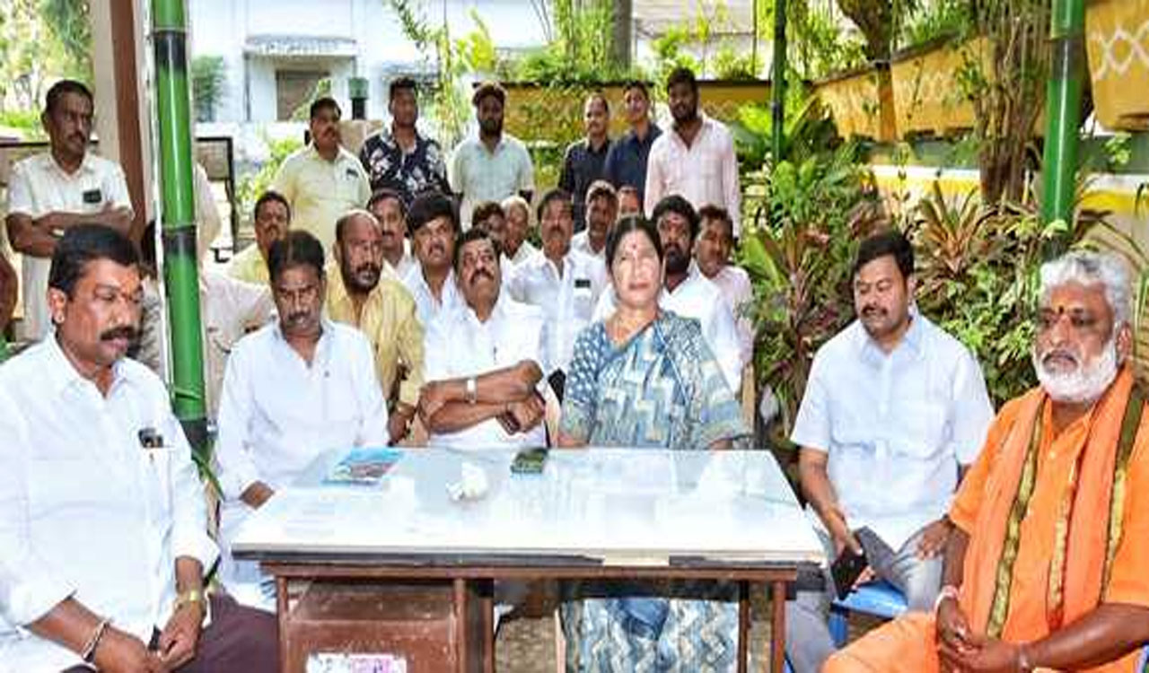 WARANGAL | చరిత్రను వక్రీకరిస్తే సహించేది లేదు