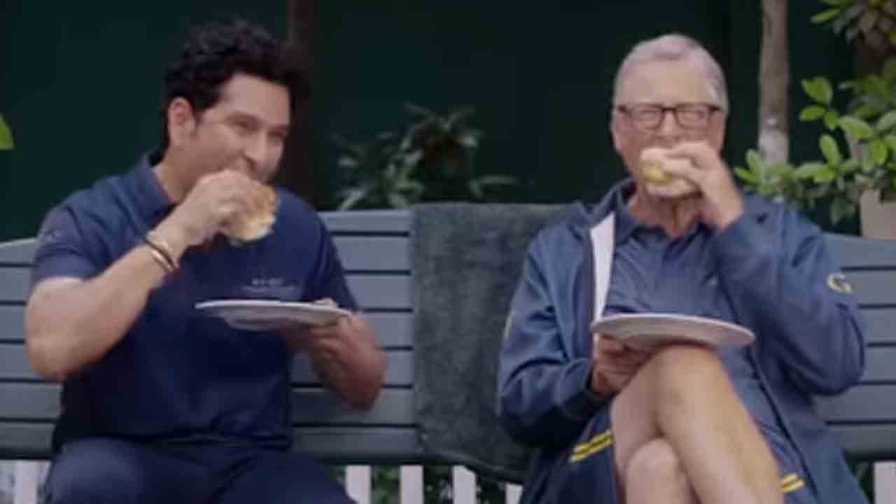 Bill Gates | సచిన్‌తో కలిసి వడాపావ్‌ తిన్న బిల్‌గేట్స్‌.. వీడియో వైరల్‌