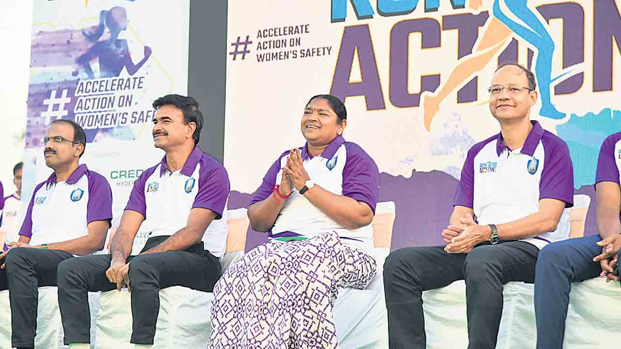 ఉత్సాహంగా సాగిన మహిళా రన్‌