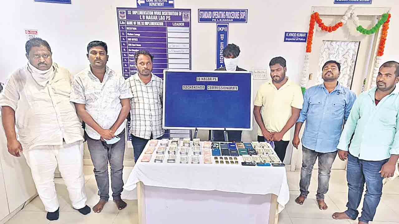 నకిలీ కరెన్సీ చలామణి కేసులో ఏడుగురు అరెస్ట్‌