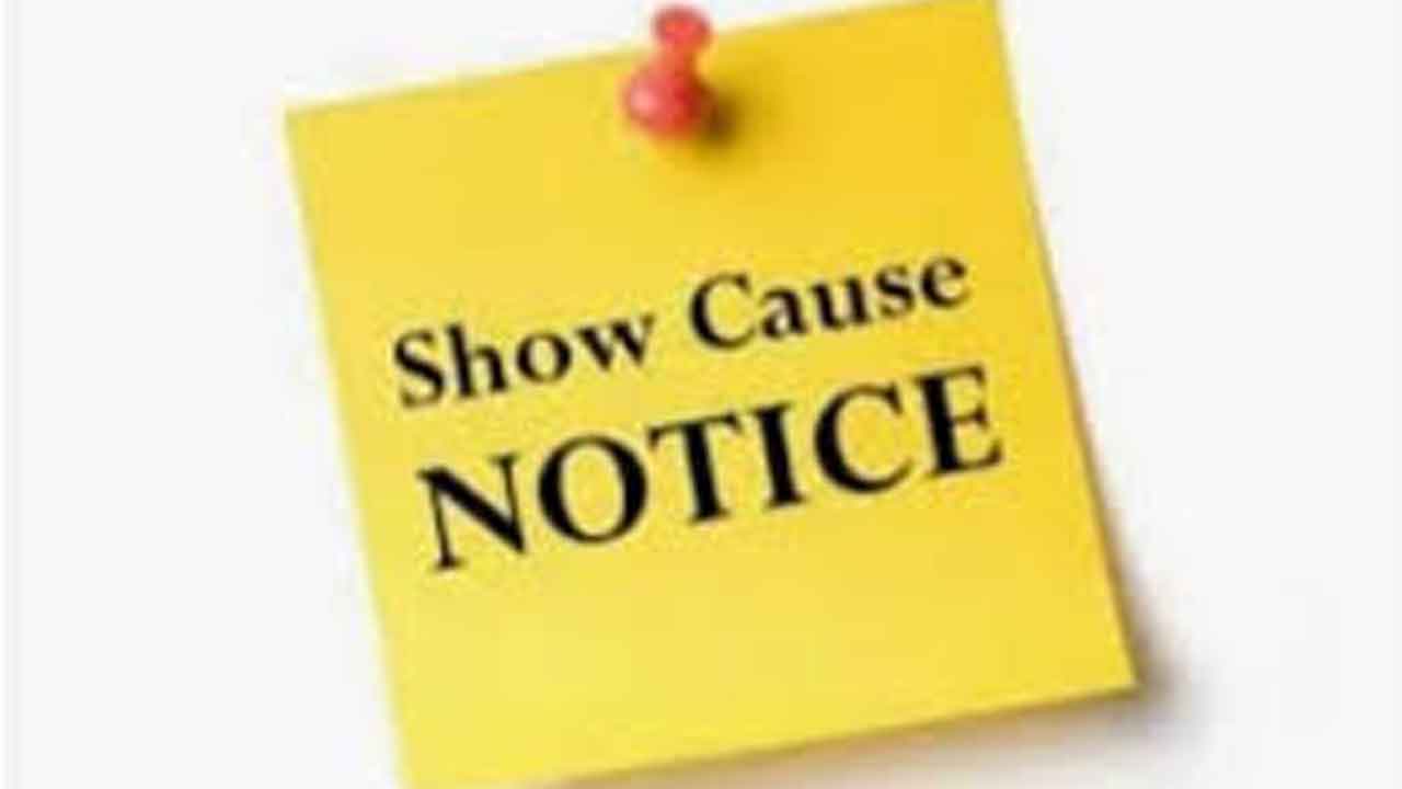 కడెం డీవో, సీఎస్లకు షోకాజ్ నోటీసులు జారీ