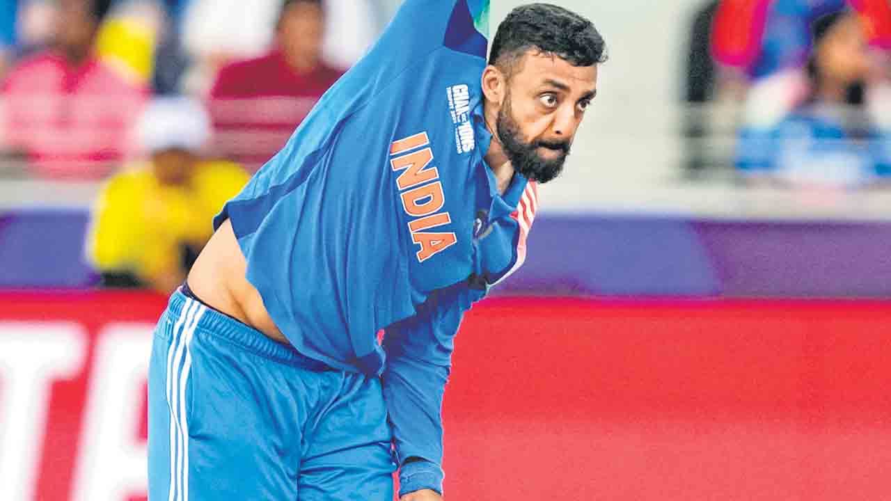 Champions Trophy | వరుణ్‌ మాయాజాలం.. భారత్‌ చేతిలో కివీస్‌ చిత్తు