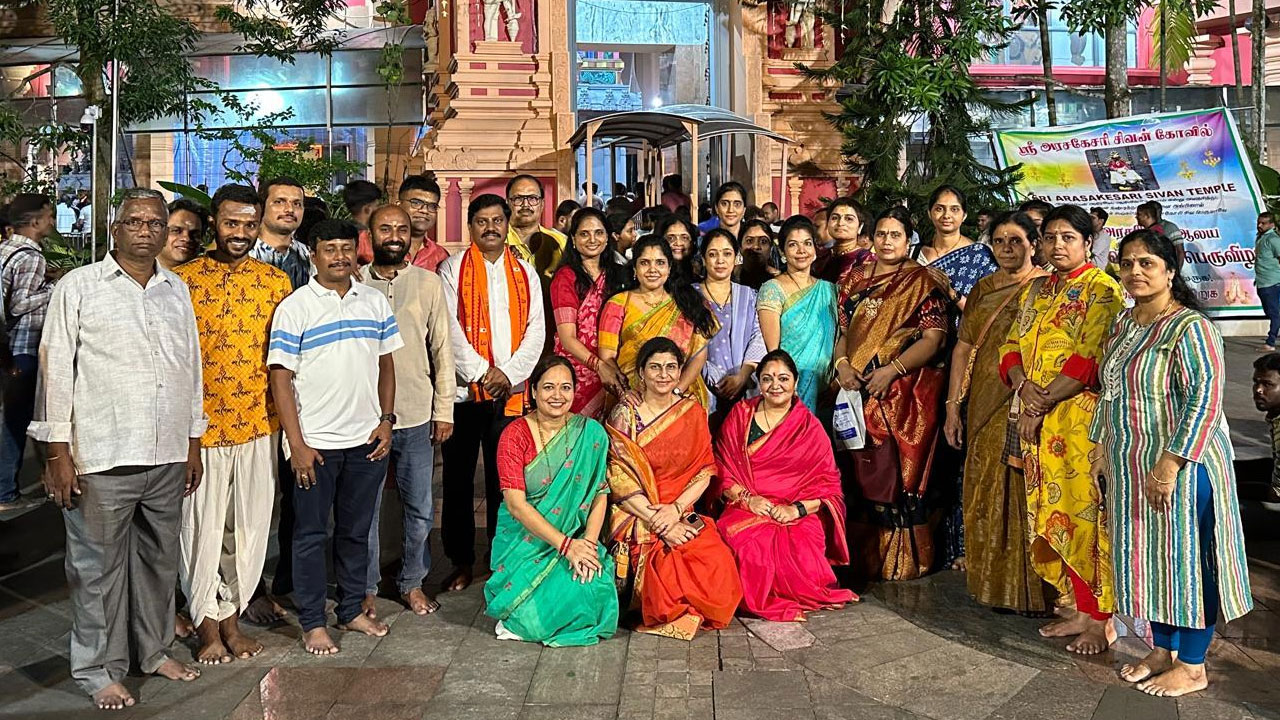 Singapore | వరుసగా మూడో ఏడాది.. సింగపూర్‌లో శివాలయాల సందర్శన యాత్ర