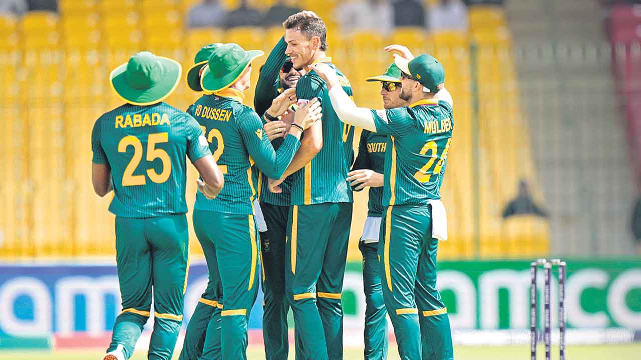 సెమీస్‌లో సఫారీలు