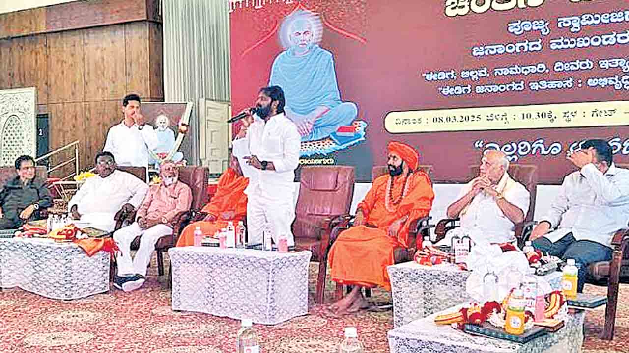 వృత్తిదారుల సంఖ్యకు ప్రామాణికమేది?