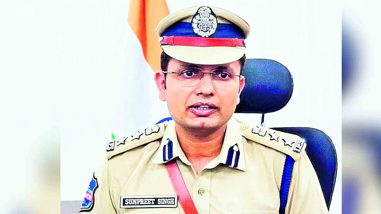 వరంగల్‌ సీపీగా సన్‌ప్రీత్‌ సింగ్‌