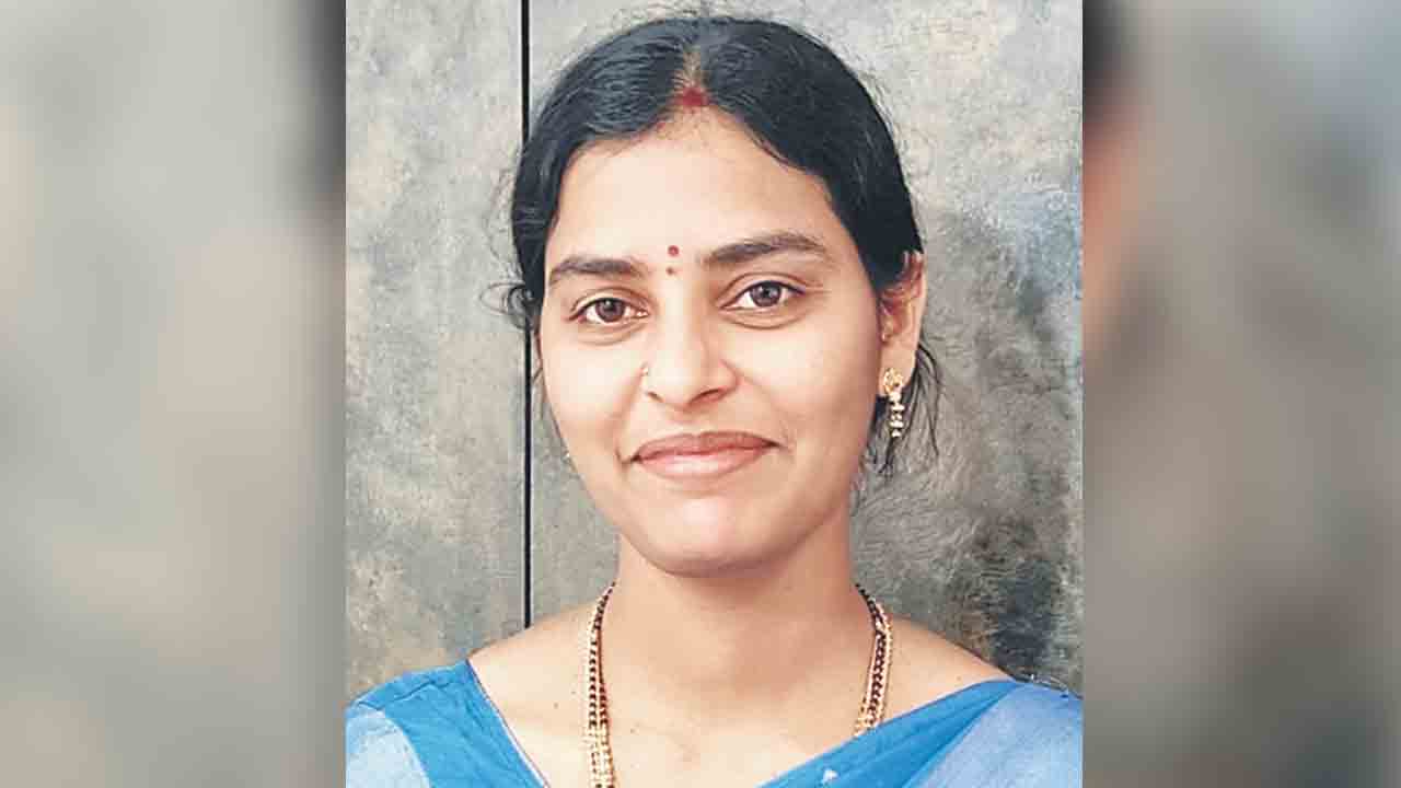 గ్రూపు-2లో సుస్మితకు రెండో ర్యాంకు