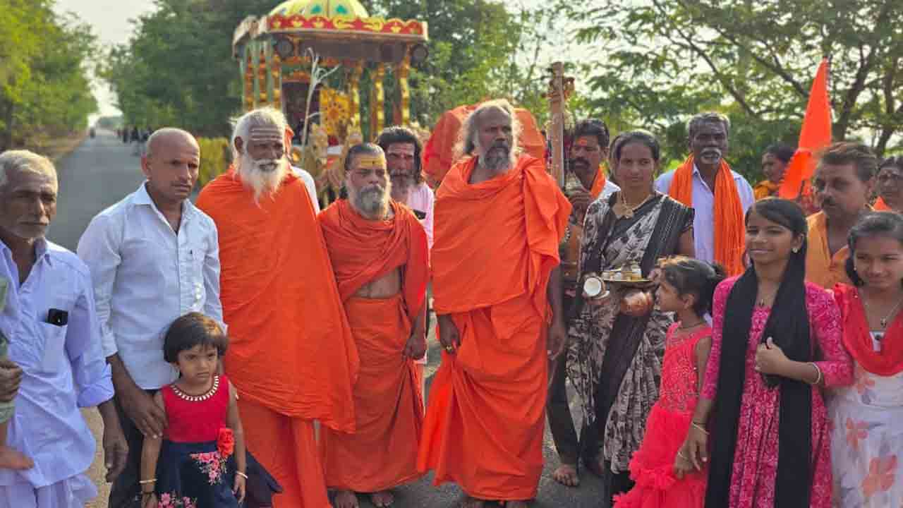 ఆలయాలు ప్రశాంతతకు నిలయాలు .. మహామండలేశ్వర్ సిద్దేశ్వరానందగిరి