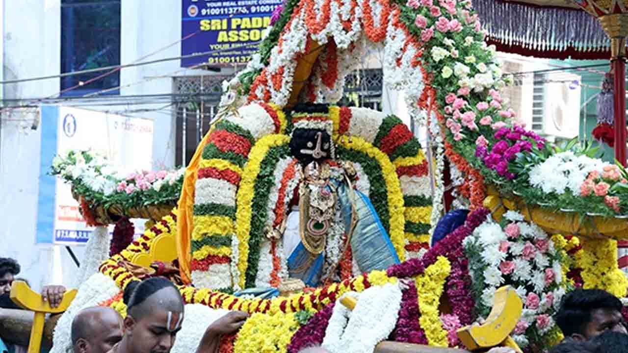 Brahmotsavams | తిరుపతిలో వైభవంగా కొనసాగుతున్న కోదండరామస్వామి వార్షిక బ్రహ్మోత్సవాలు
