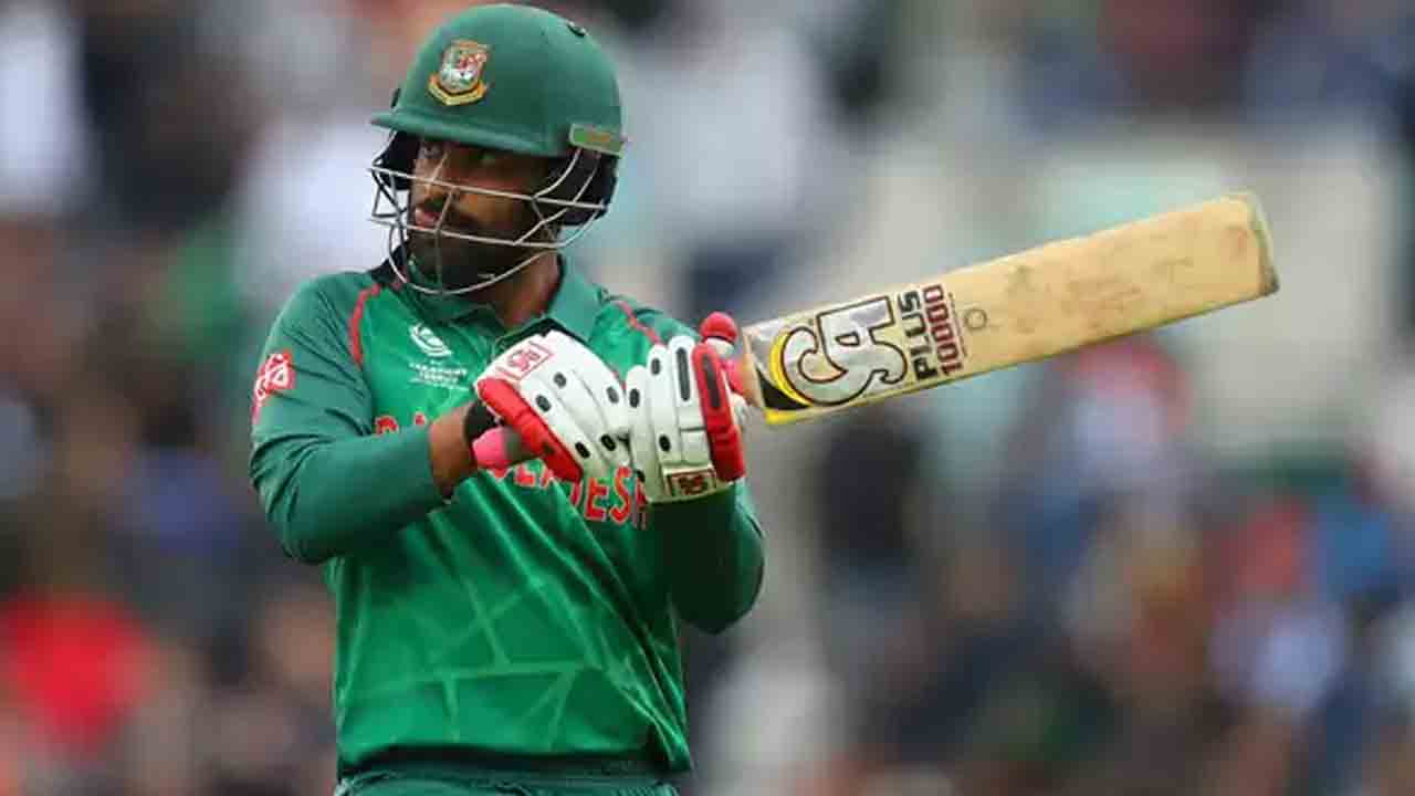 Tamim Iqbal | డీపీఎల్‌ మ్యాచ్‌ ఆడుతుండగా బంగ్లా మాజీ కెప్టెన్‌కు గుండెపోటు.. ఆస్పత్రికి తరలింపు..!