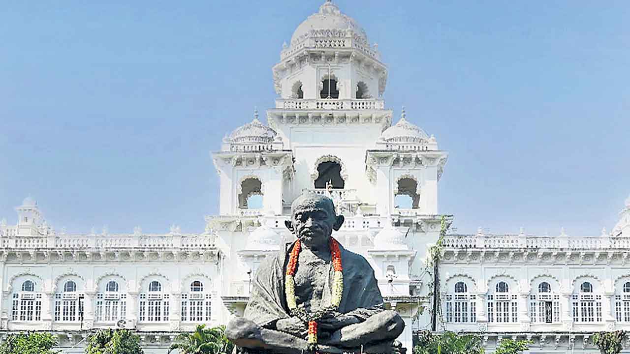 భాషపై స్వీయనియంత్రణ తప్పనిసరి!