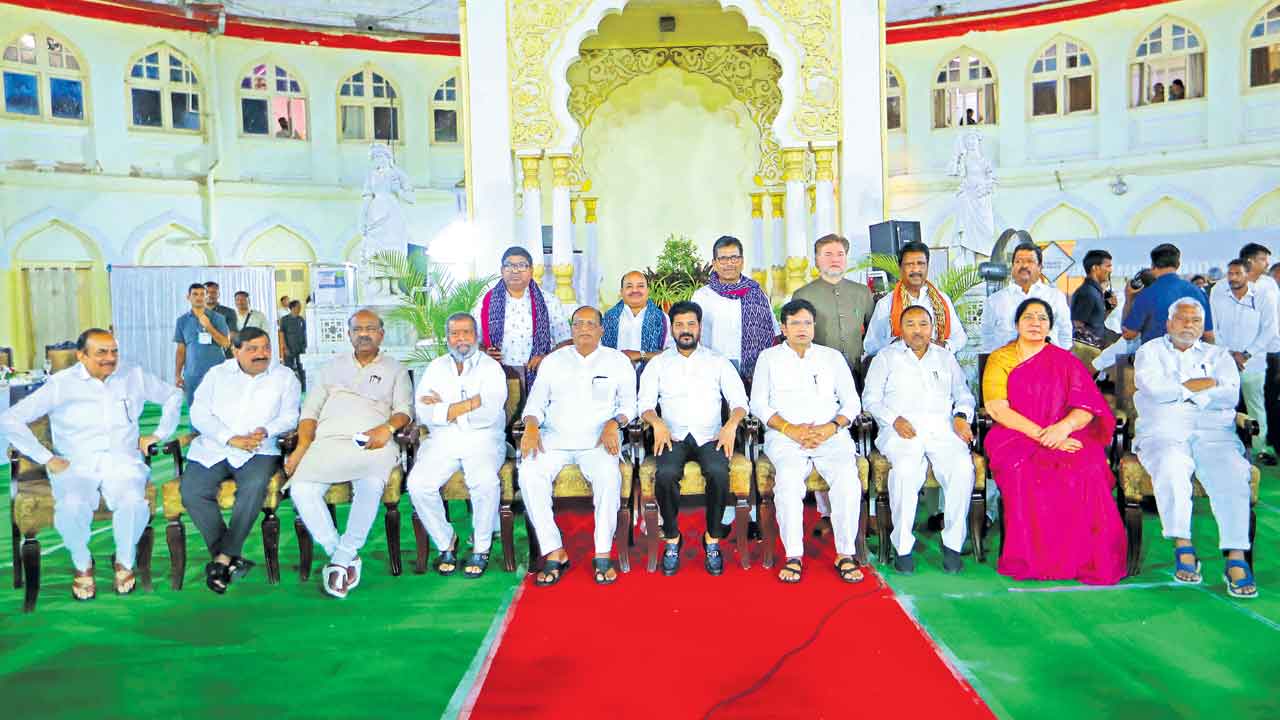 కేసీఆర్‌నే స్ఫూర్తిగా తీసుకుంటం.. ఎమ్మెల్సీలు అలీ, సత్యవతి, శేరి సుభాష్‌రెడ్డి వెల్లడి