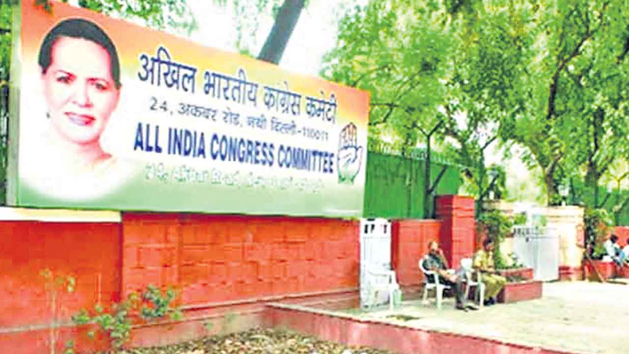 Revanth Cabinet | మాకూ క్యాబినెట్‌ బెర్త్‌ కావాలి.. ఢిల్లీకి కాంగ్రెస్‌ నేతల క్యూ