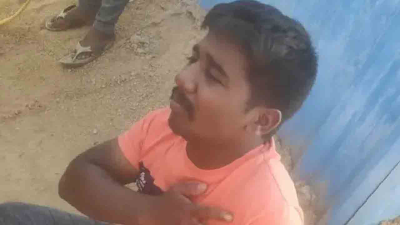 Thief | అనుమానాస్పదంగా తిరుగుతూ.. తాళాలు పగల గొడుతుంటే..